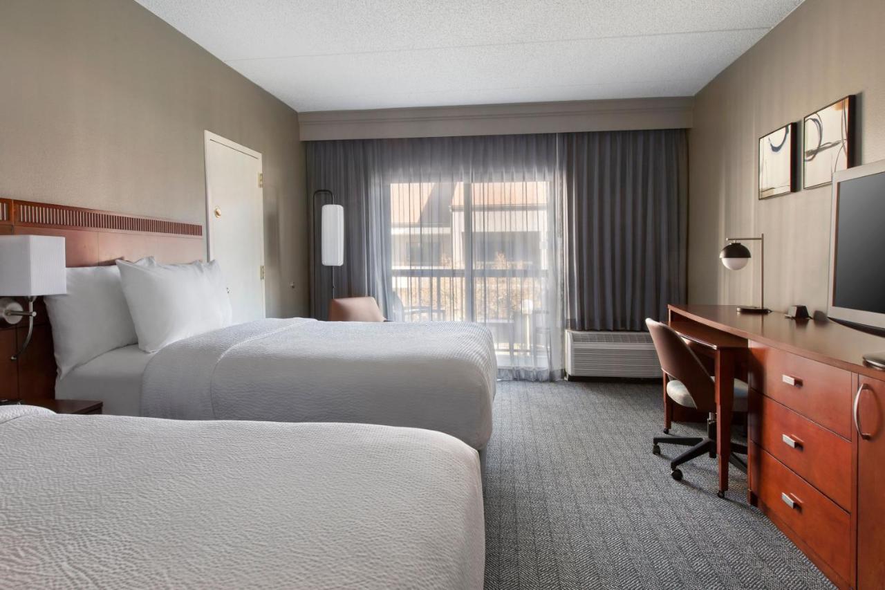 Courtyard By Marriott Tarrytown Westchester County מראה חיצוני תמונה