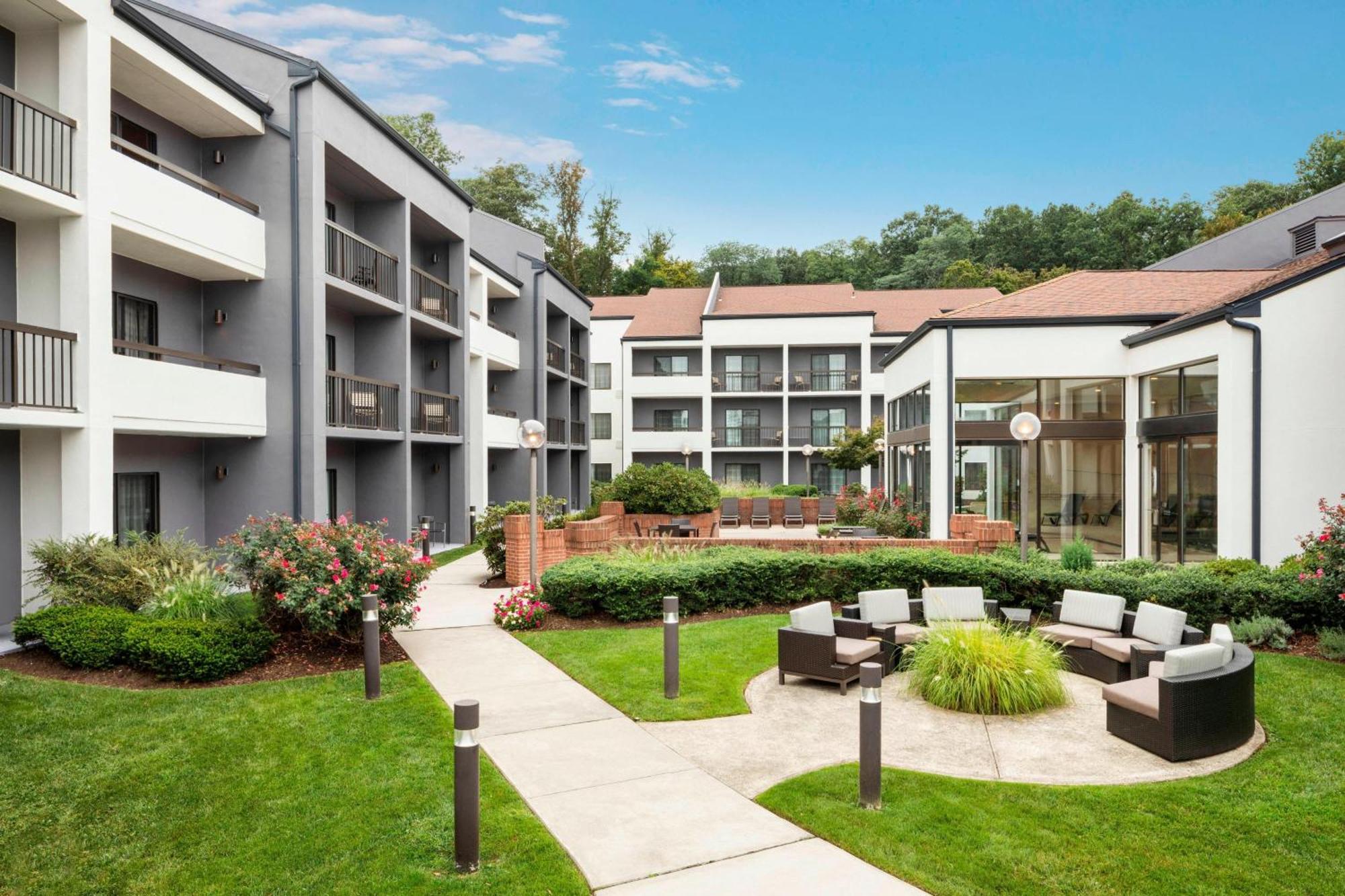 Courtyard By Marriott Tarrytown Westchester County מראה חיצוני תמונה
