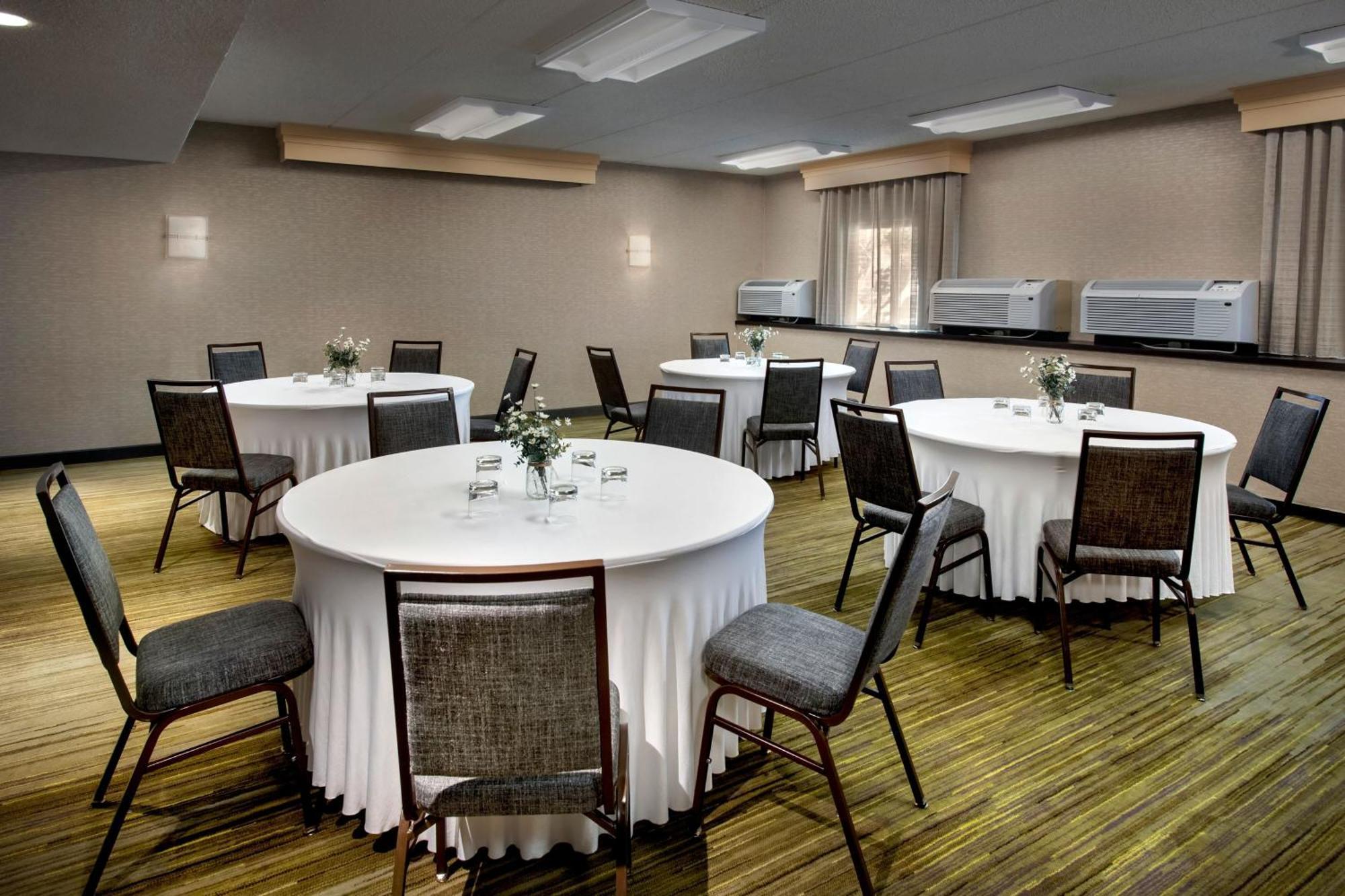 Courtyard By Marriott Tarrytown Westchester County מראה חיצוני תמונה