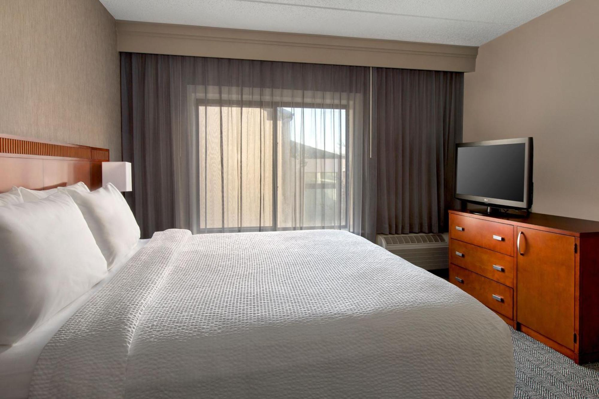Courtyard By Marriott Tarrytown Westchester County מראה חיצוני תמונה